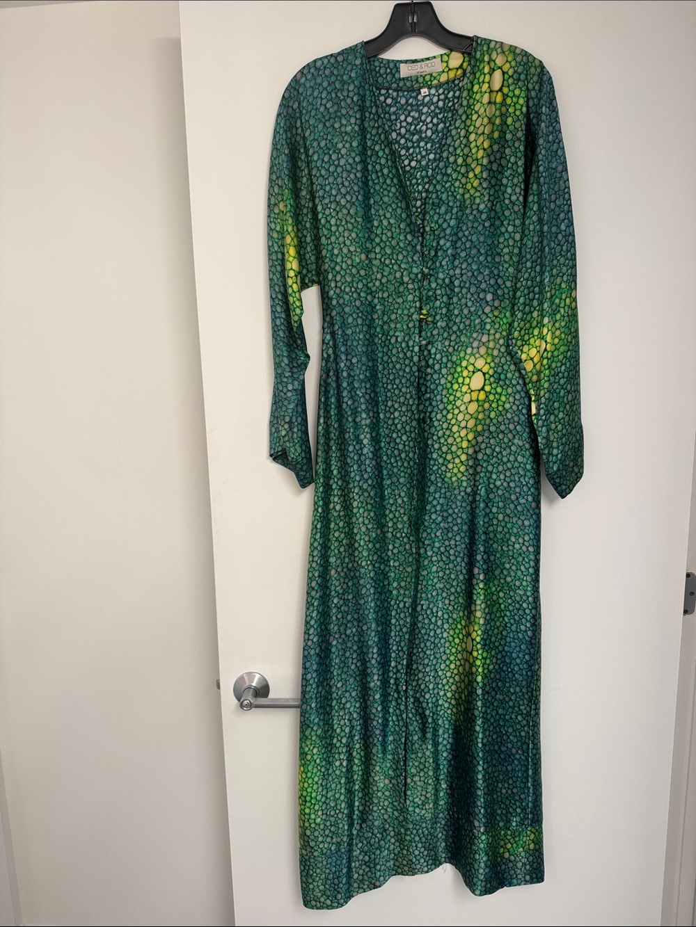 Green Printed V-Neck Maxi Dress